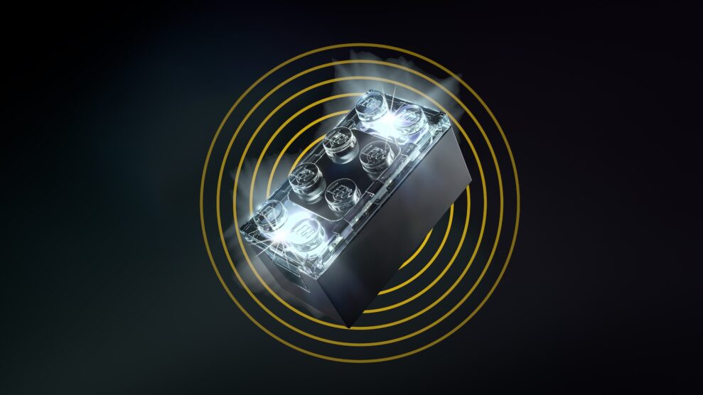 Lego blir interaktivt med smarta klossar 1 SMARTBrick Hero 16x9