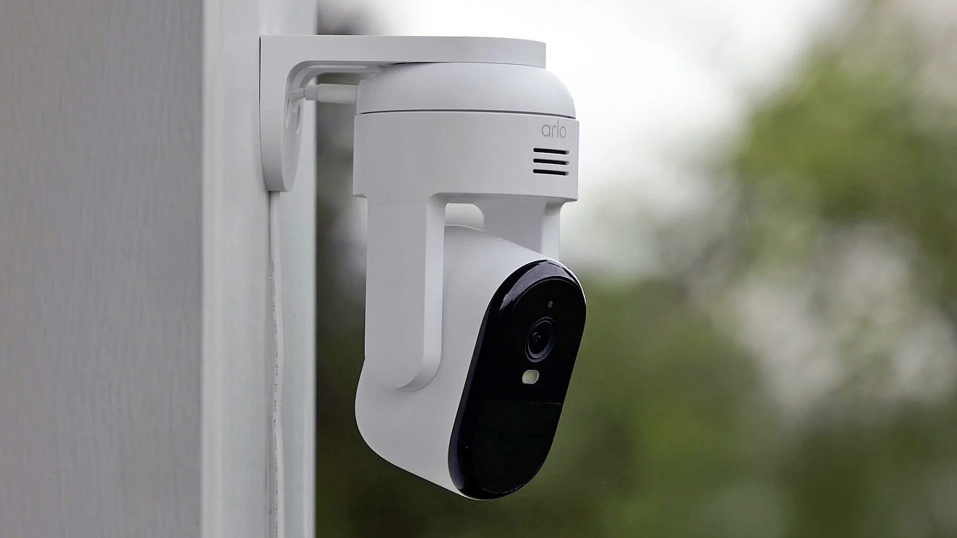 Arlo Essential 3 2K Pan-Tilt-Zoom Outdoor VMC3283-100PES