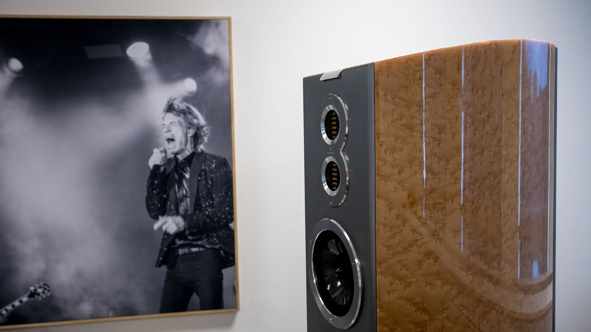 Audiovector R10 Arreté