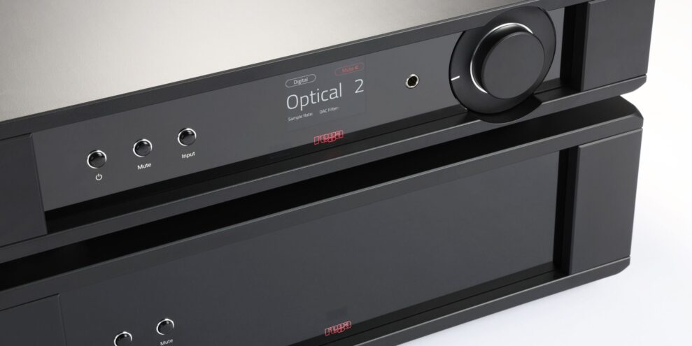 Hi-FI 3 MERCURY SOLIS FULLWIDTH STACK.close side 1 scaled 1