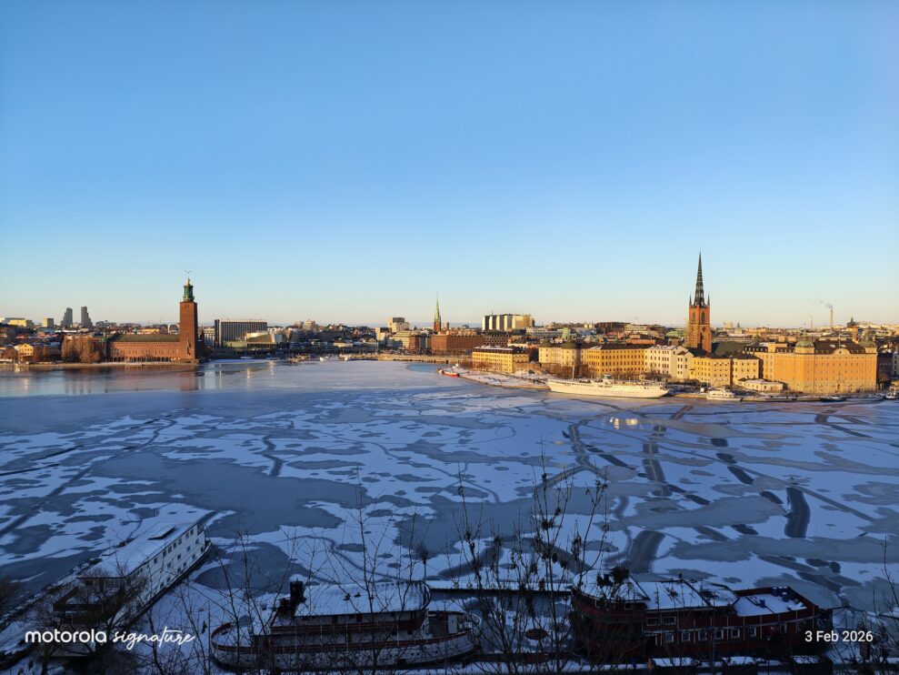 Motorola signature 1x (web) Motorola signature 1x (web)