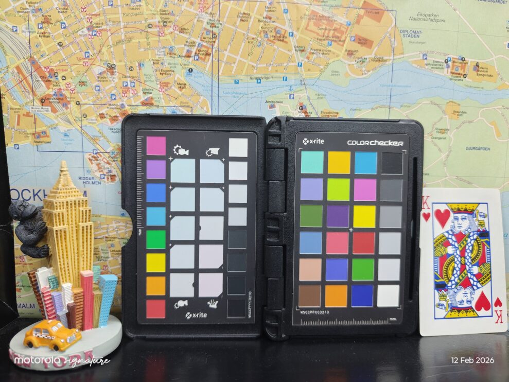 Motorola signature color (web) Motorola signature color (web)