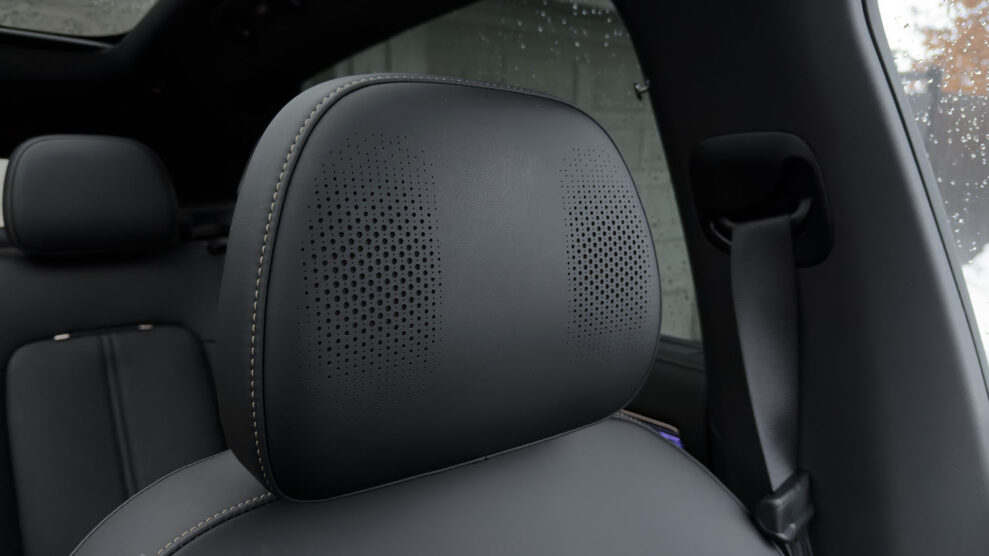 Sound by Zeekr 7x headrest speakers