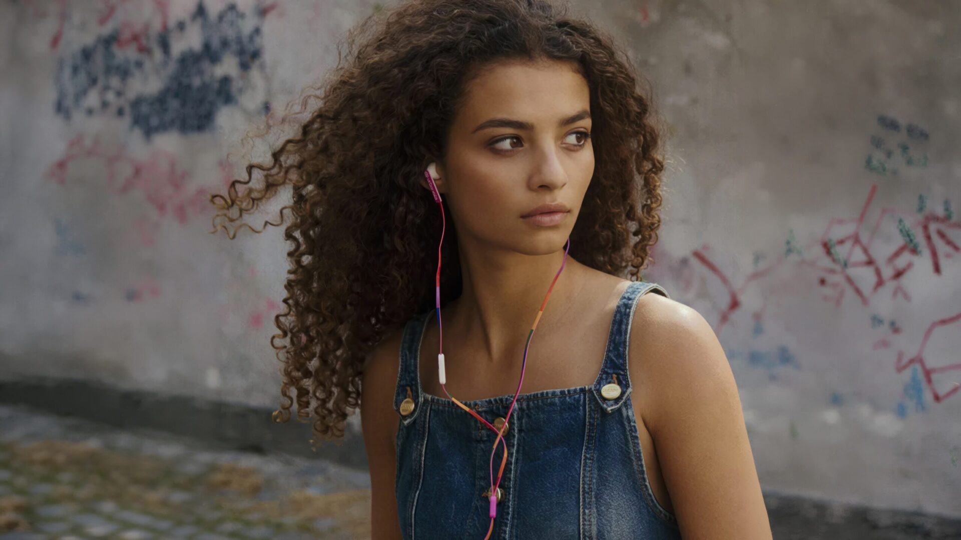 Trådbundna hörlurar är inte döda