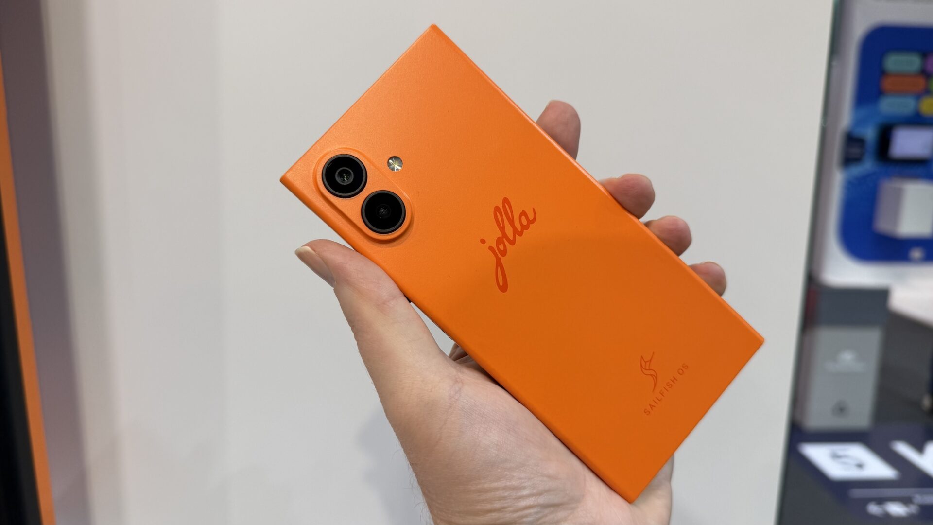 MWC 2026: Jolla Phone har nu förbeställts av 10 000 européer