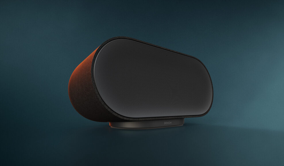 Low Denon DH 600 Black Beauty Shots 04