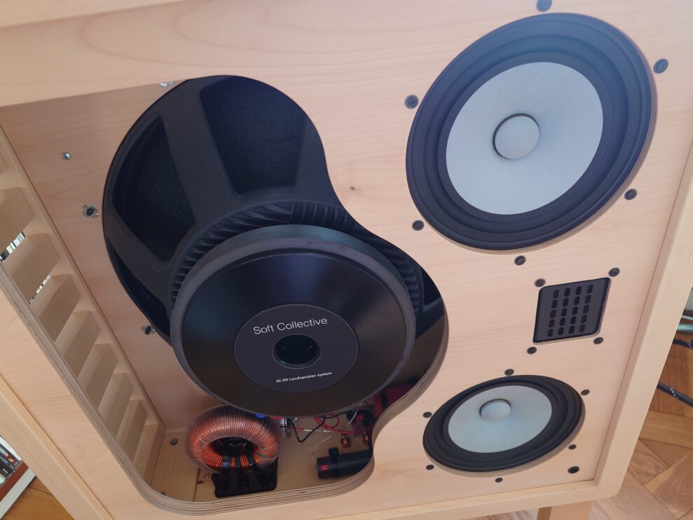 SC 05 front utan tyg