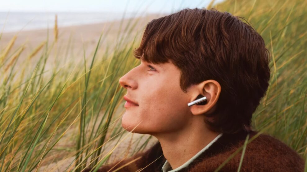 bang olufsen beograce aluminium scaled 1