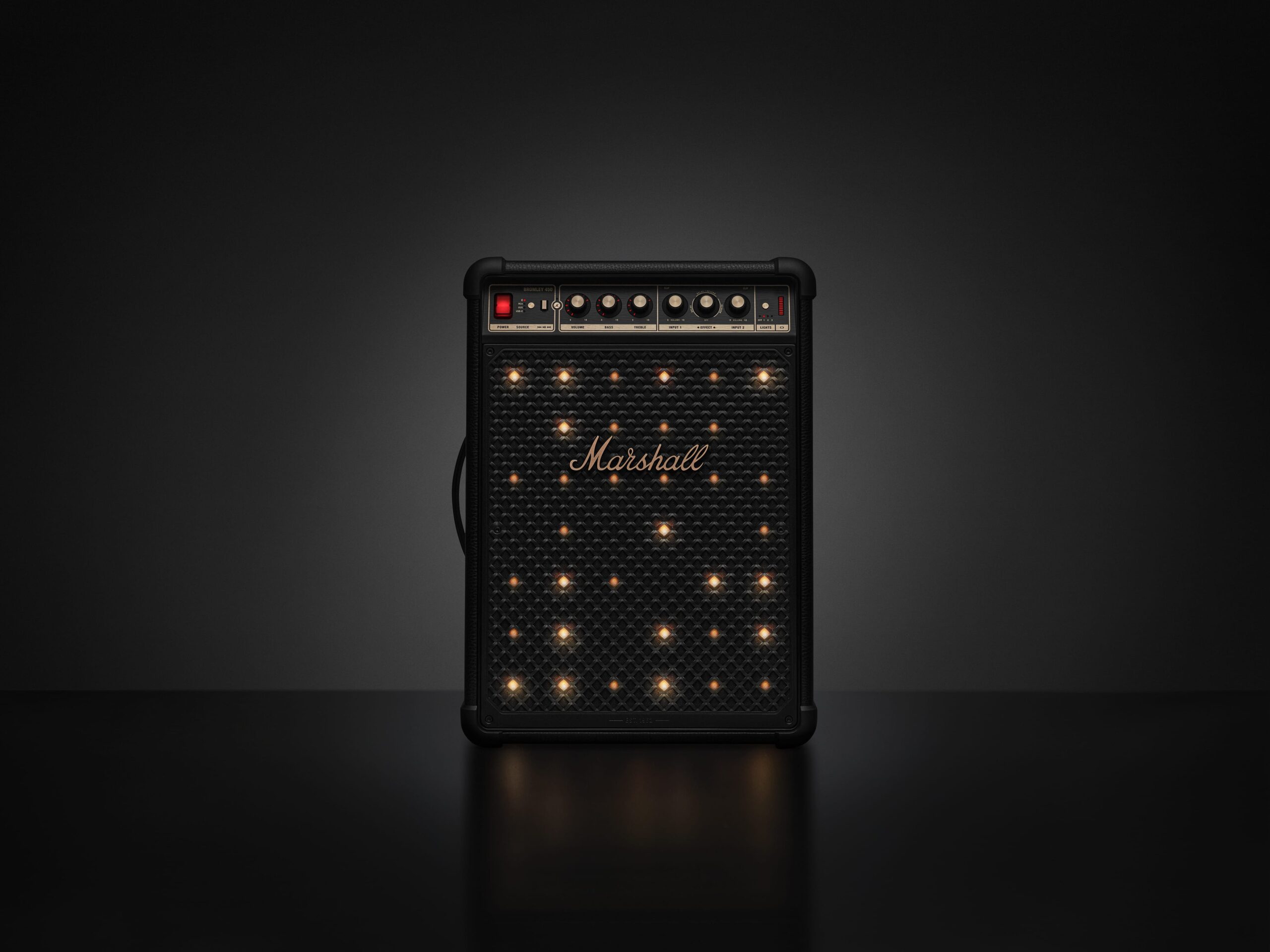 Marshall Bromley 450 2 marshall bromley 450 black product detail usp 3 flat bg 1 scaled 1