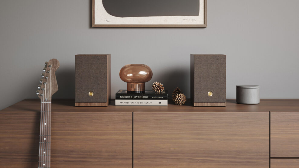 wireless-multiroom-speaker-A28-W-walnut-Lifestyle-AudioPro-01