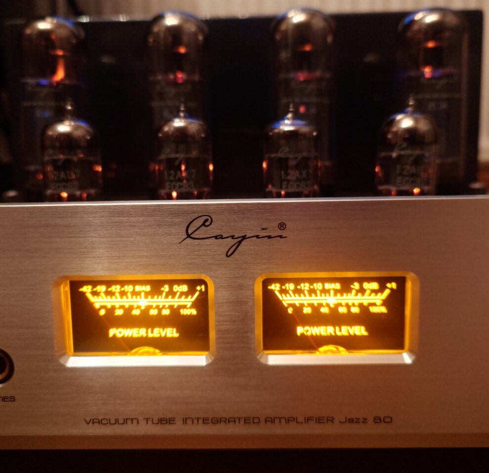 Cayin Jazz 80 front rorglans