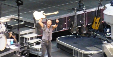Bruce-Springsteen-WEB-The-River-Tour-2016-–-28.03-100-990x505