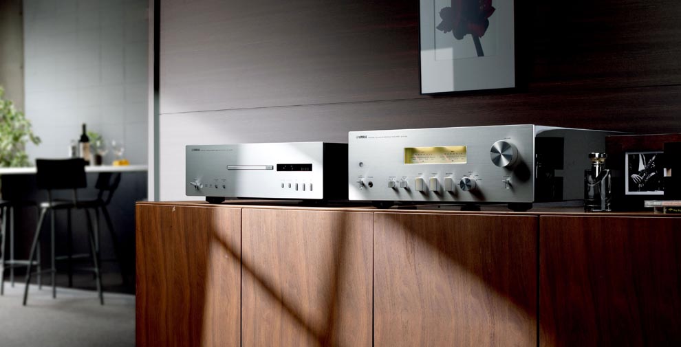 Förstärkare och receivere Intro 990