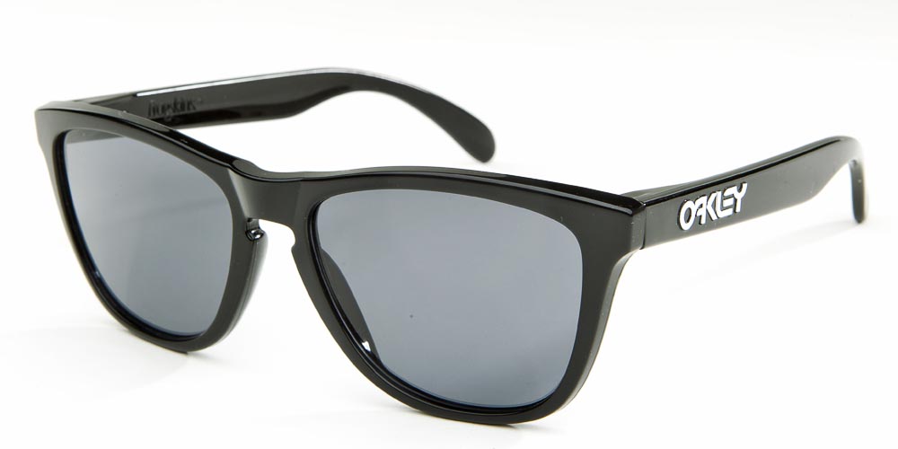 Ray-Ban och Oakley är klara för Google Glass