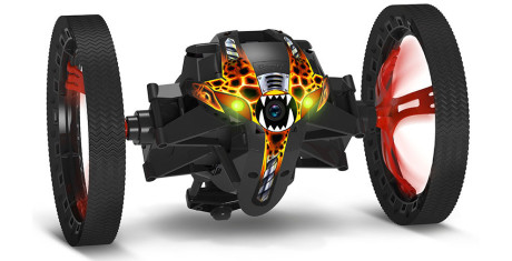 Parrot_Jumping_Sumo_4-990x505