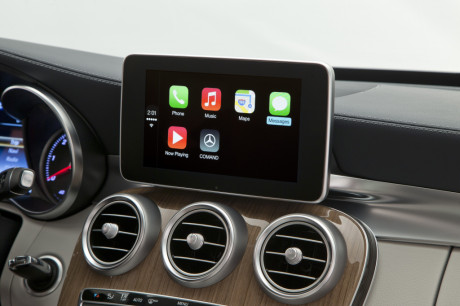 carplay-benz-04 carplay-benz-04