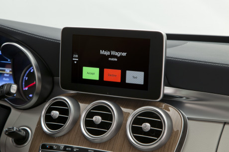 carplay-benz-10 carplay-benz-10
