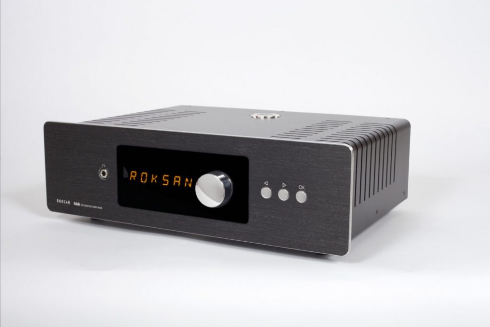 charcoal blak amp 4 16328