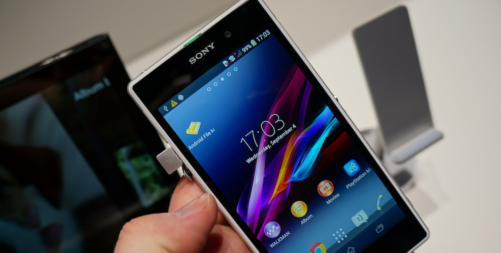 De första bilderna på Sony Xperia Z1